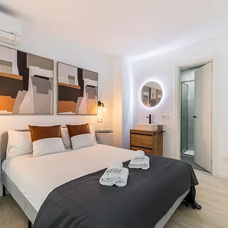 Duplex In B. Salamaca - Wizink Center 6 Pax H126-3